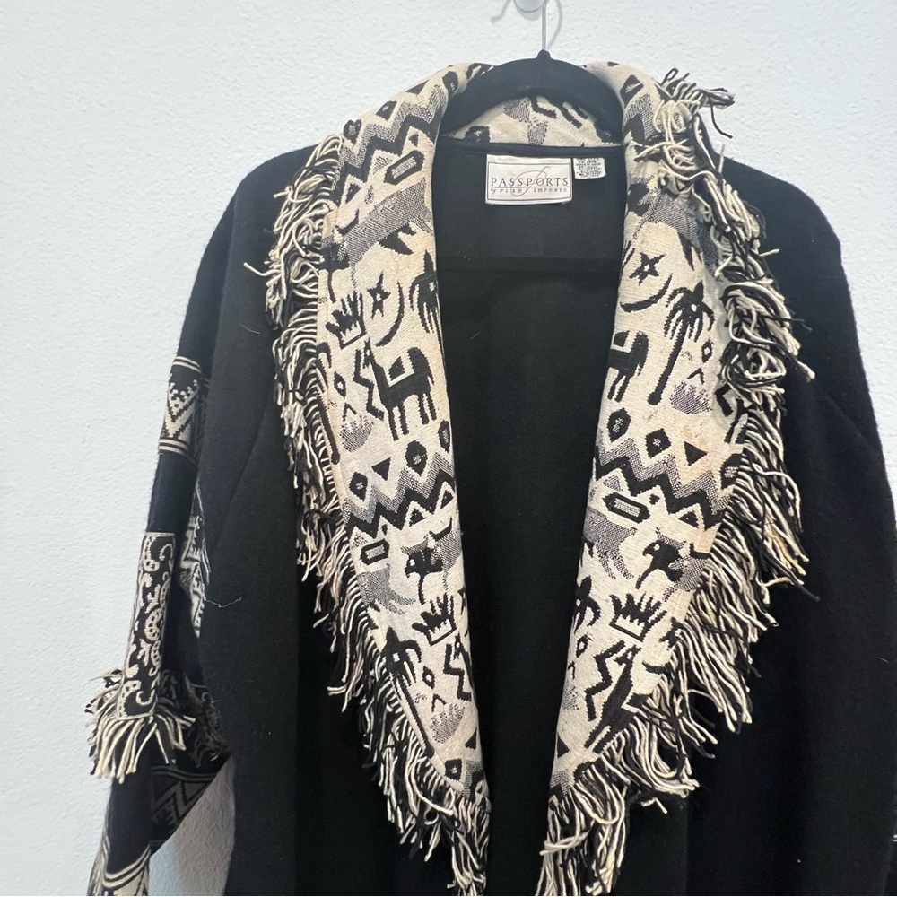 Passports Pier 1 Imports Vintage Wool Tribal Western Open Long Coat Frin… - Picture 3 of 12